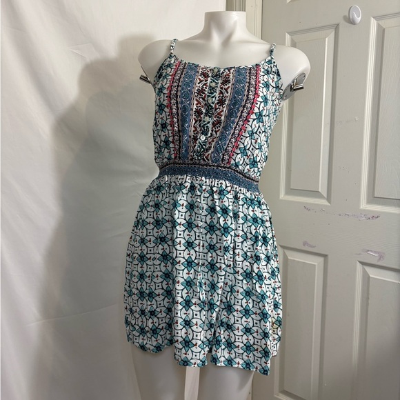 Aeropostale Blue and Pink Patterned Mini Dress - Picture 2 of 12